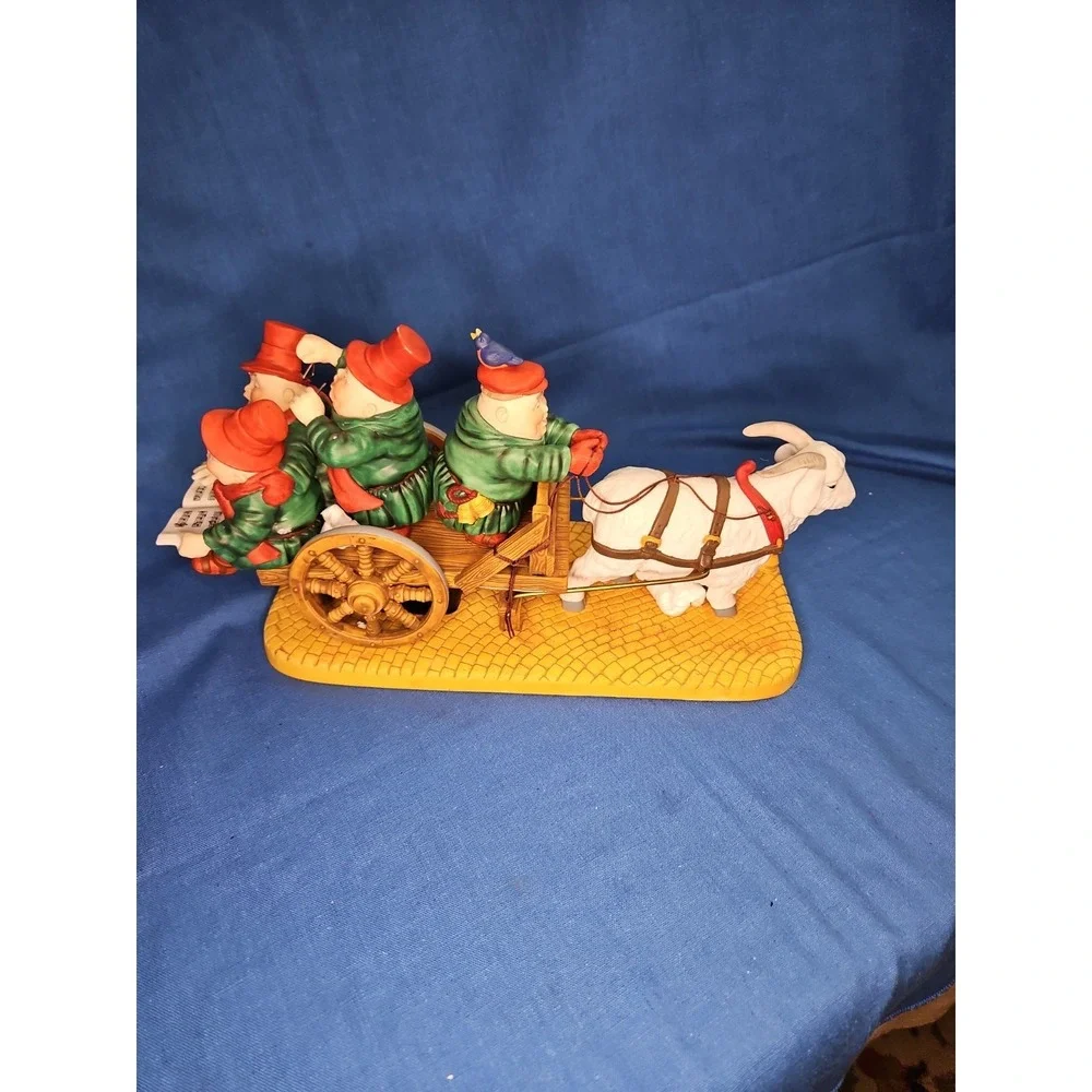 Dept 56 Christmas MERRY MAKERS Merrily We Roll Along Carolers Choir Monks 14x7